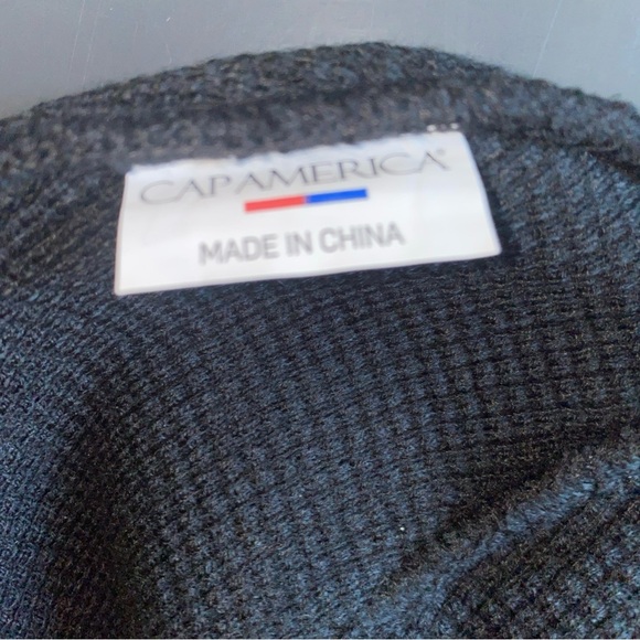 Fireball Whisky Black Beanie Hat Unisex NWOT - Picture 3 of 4